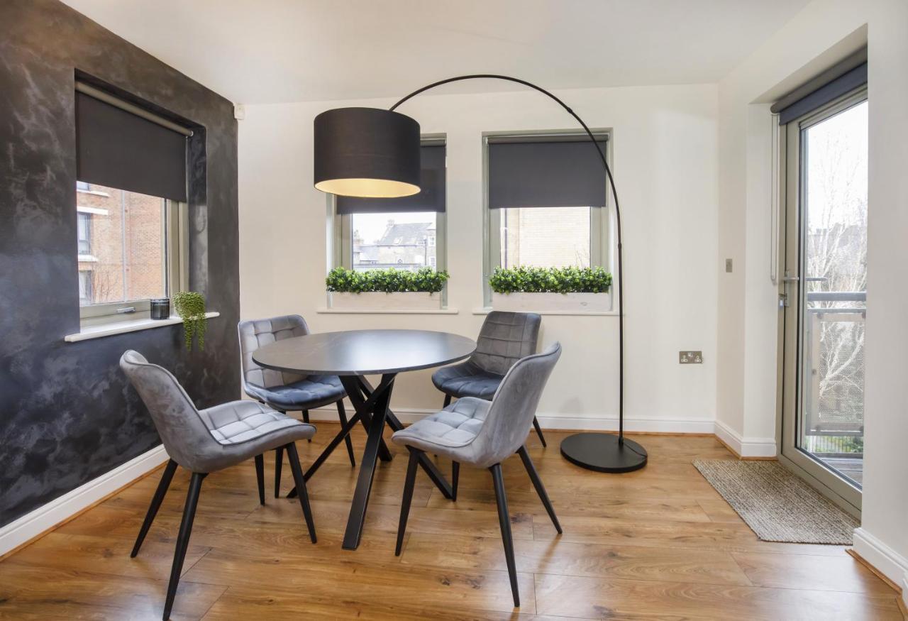 Dixon'S Yard, Luxurious City Centre Apartment York Exterior foto